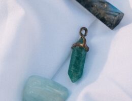 pierre labradorite